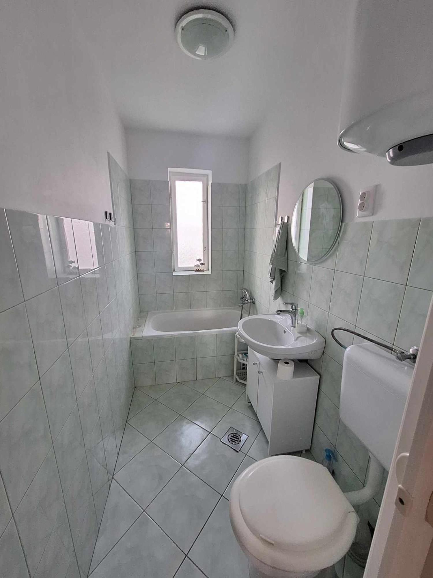 Sarga311 Ueduelohaz Szeged Villa Exterior photo